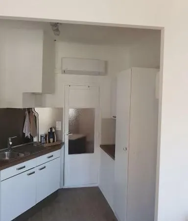 Studio Au Coeur Du Vieil Appartement Antibes